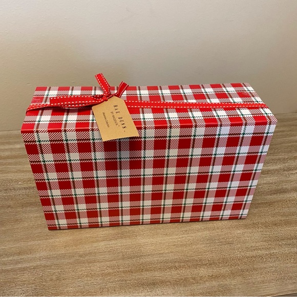 Rae Dunn Artesian Collection Melamine Plate and Tumbler Set - Picture 4 of 4